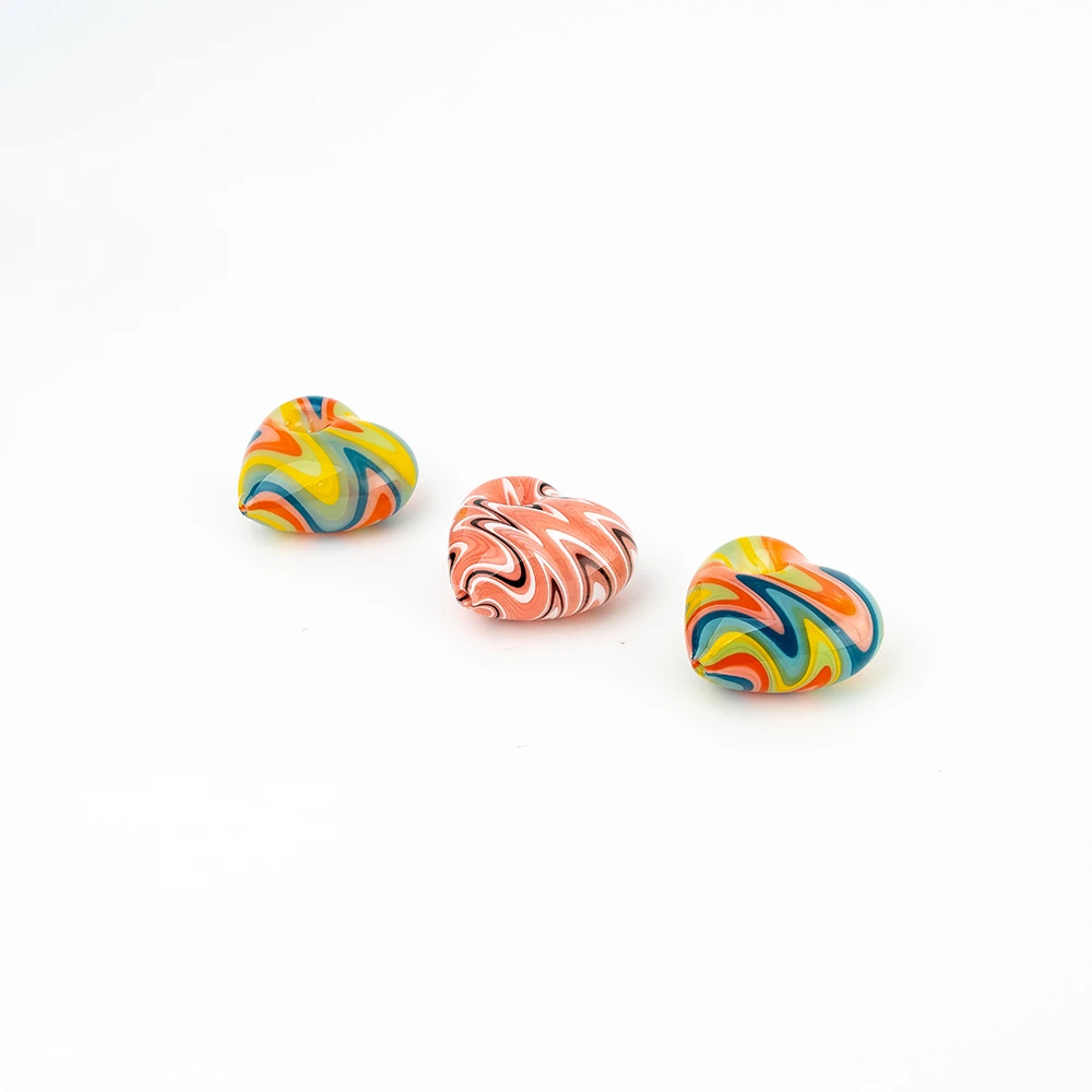 Heart Shape Wig Wag Swirl Glass Hand Pipe
